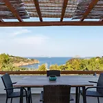 فيلة Blue Vista Patmos *