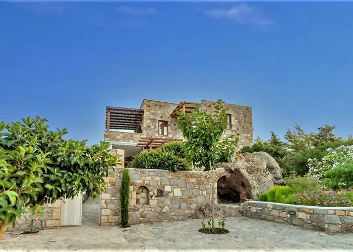 Blue Vista Patmos فيلة *