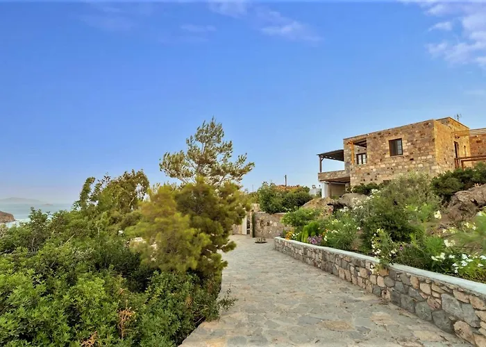 فيلة Blue Vista Patmos *