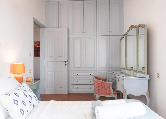 فيلة Blue Vista Patmos سكالا